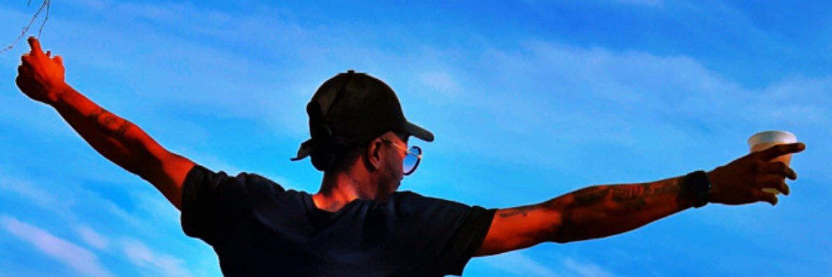 DonFoolio313's profile banner image