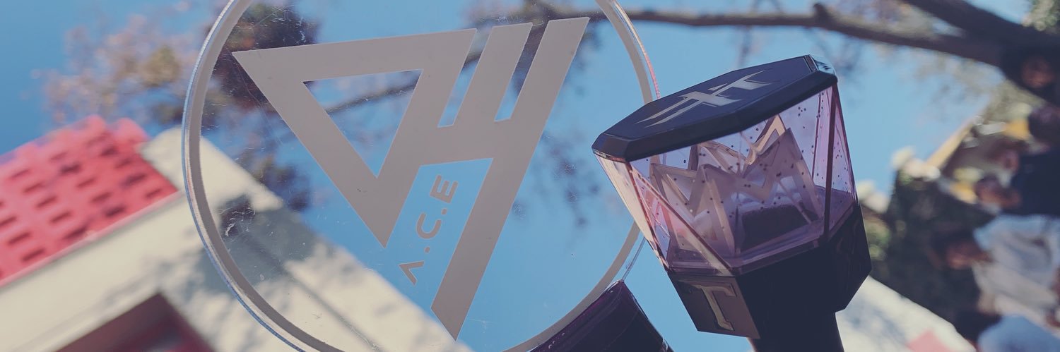 imperfectpau's profile banner image