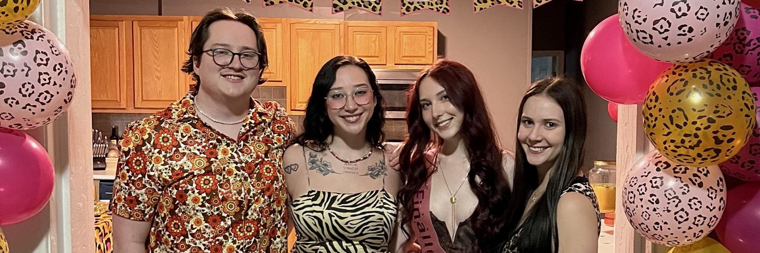 madonnaevanss's profile banner image