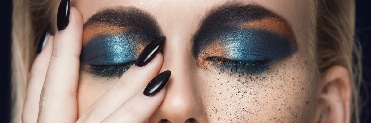 PhilocalyMag's profile banner image