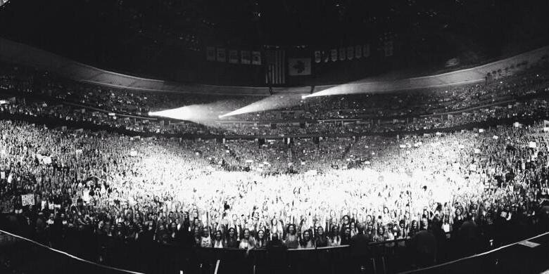 AlexHoran__'s profile banner image