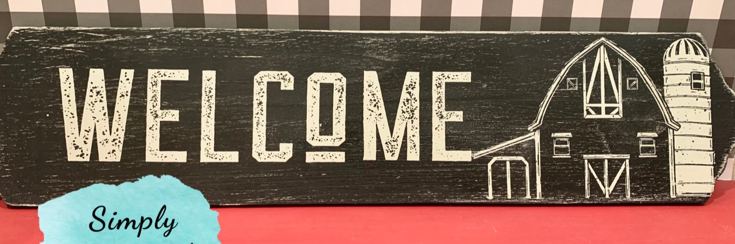 LisaOzio's profile banner image