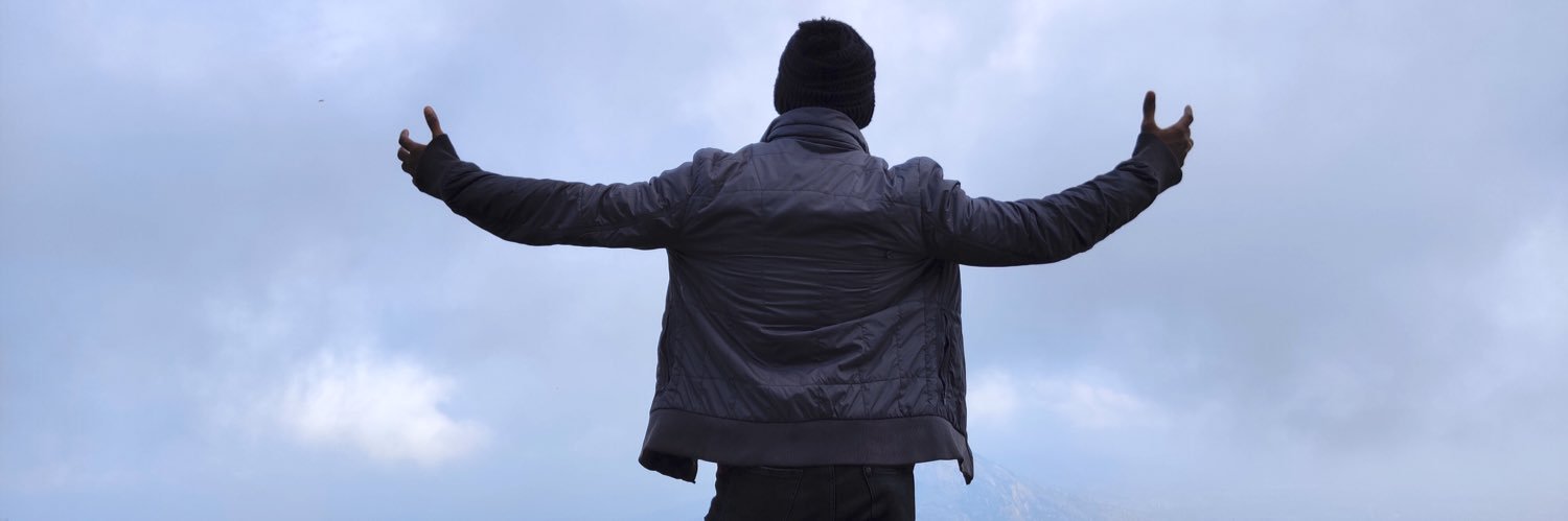 BornToBeReal20's profile banner image