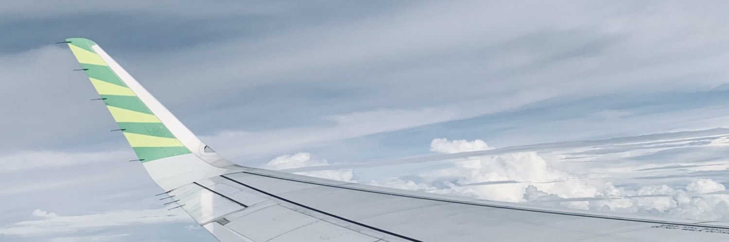 B022011's profile banner image