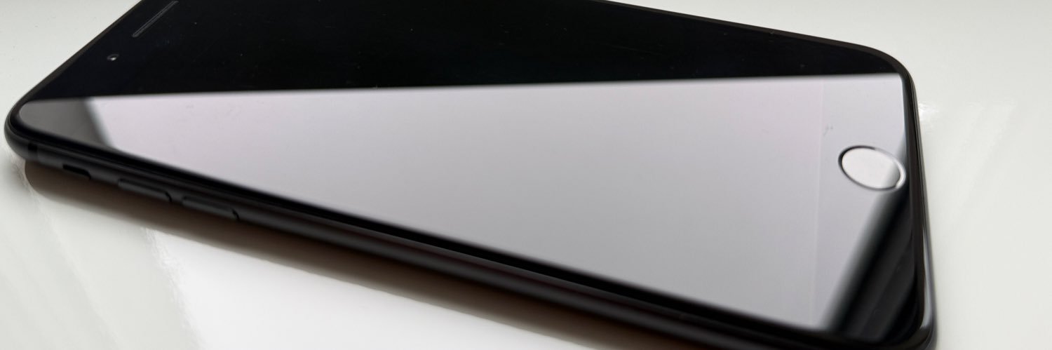 suavvec's profile banner image