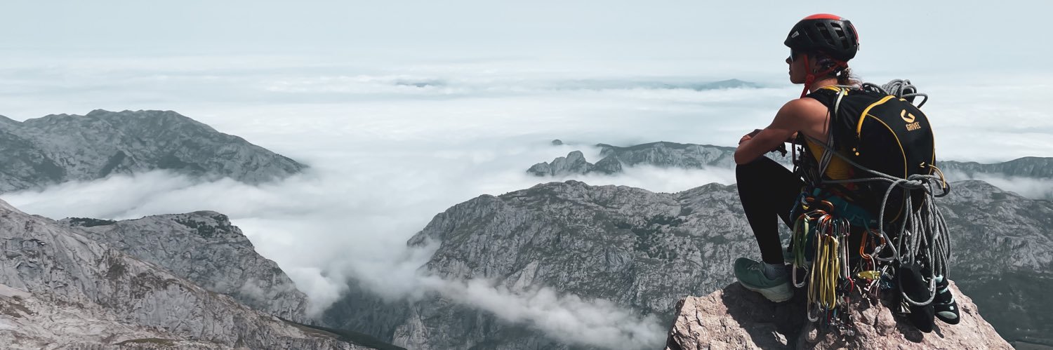 soniscs's profile banner image