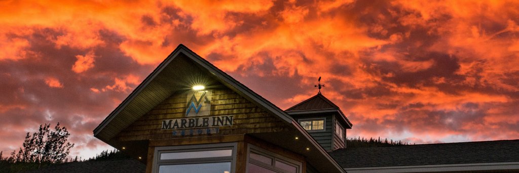 Marble Inn & Suites banner