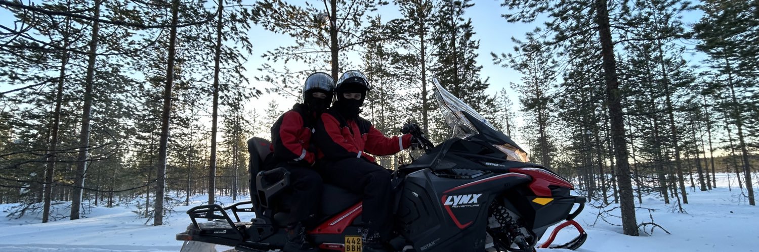 Lbarnezz's profile banner image