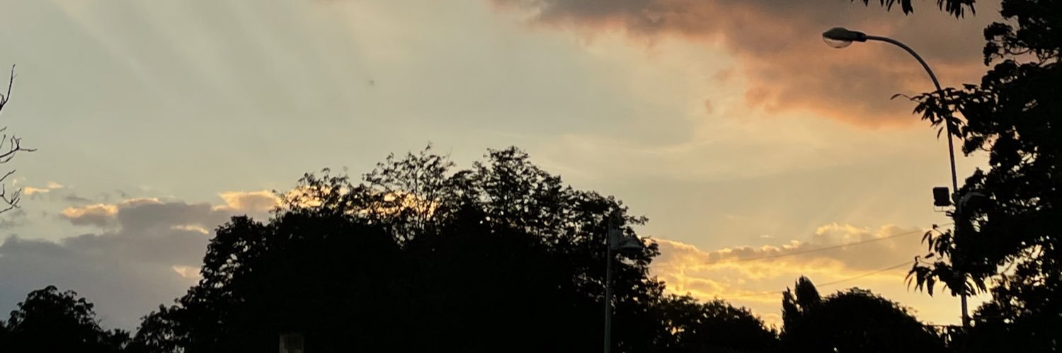 Marieemrn's profile banner image