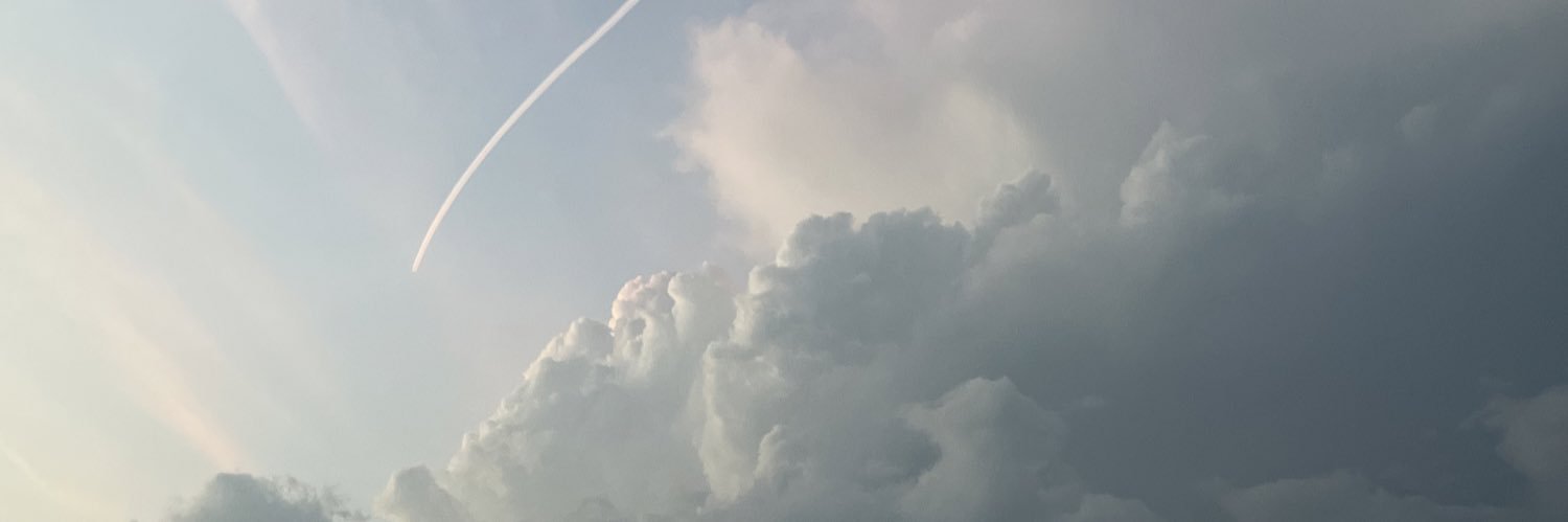 Nadzeyy's profile banner image