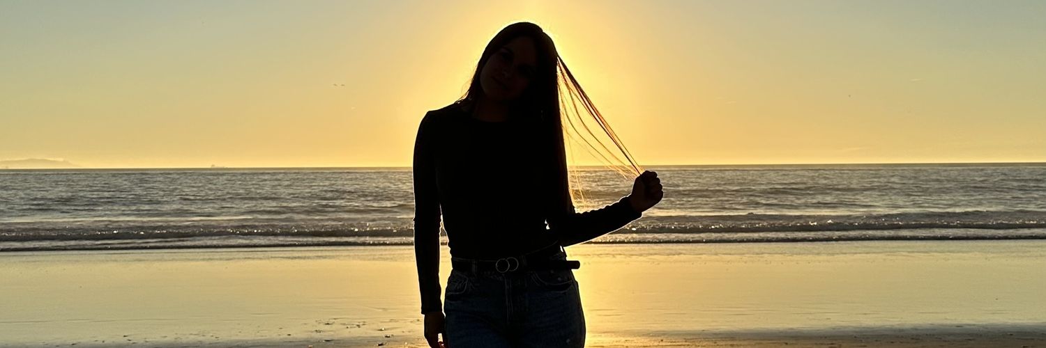 AnaGv16_'s profile banner image