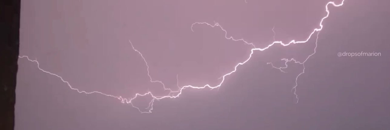 dropsofmarion's profile banner image