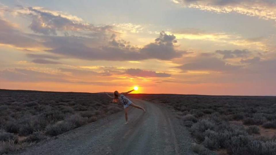 Angi_Valentina's profile banner image