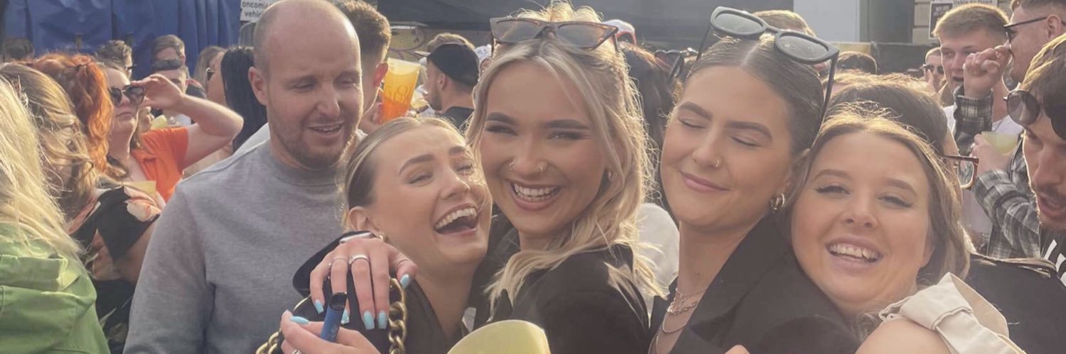 amberhomer_'s profile banner image