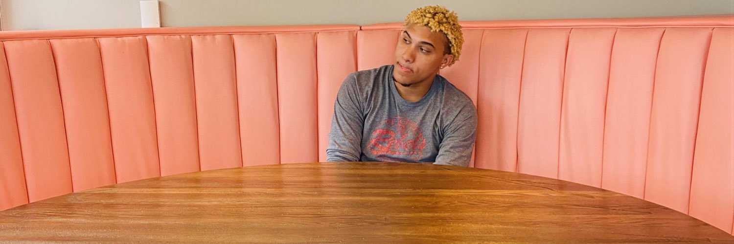 cam0oo_'s profile banner image