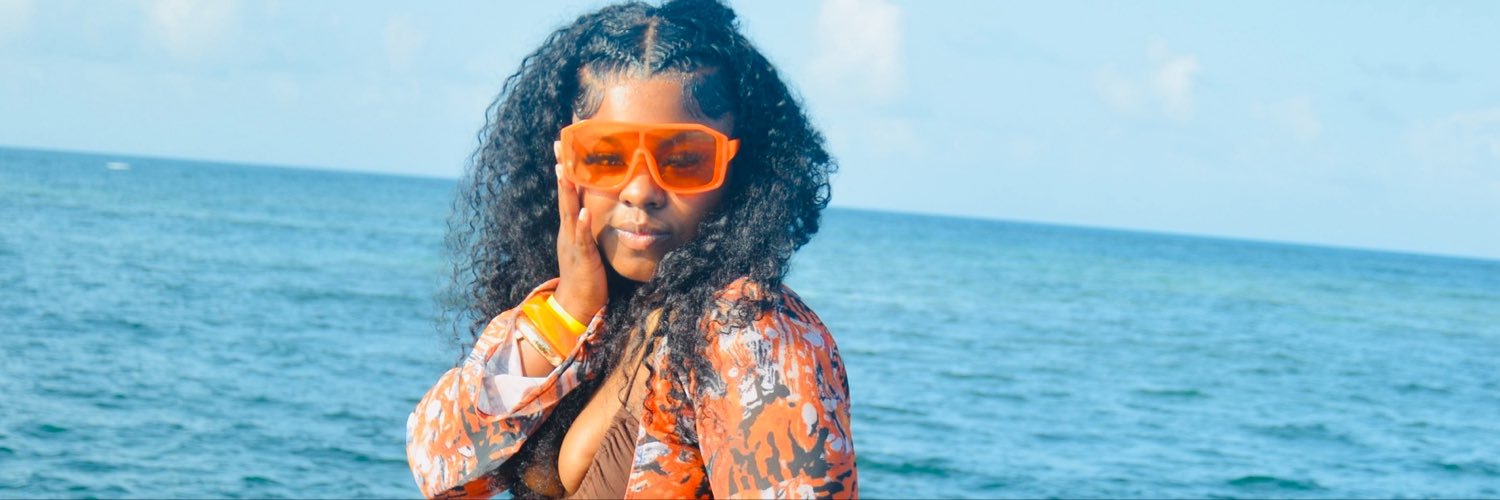 deshay24_'s profile banner image