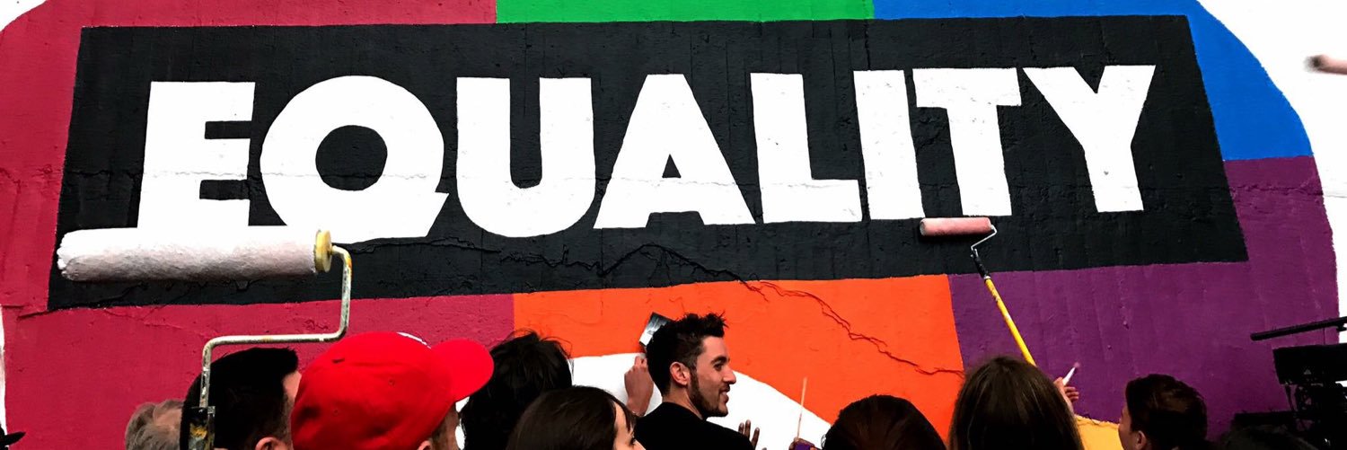 Tom Snow's banner