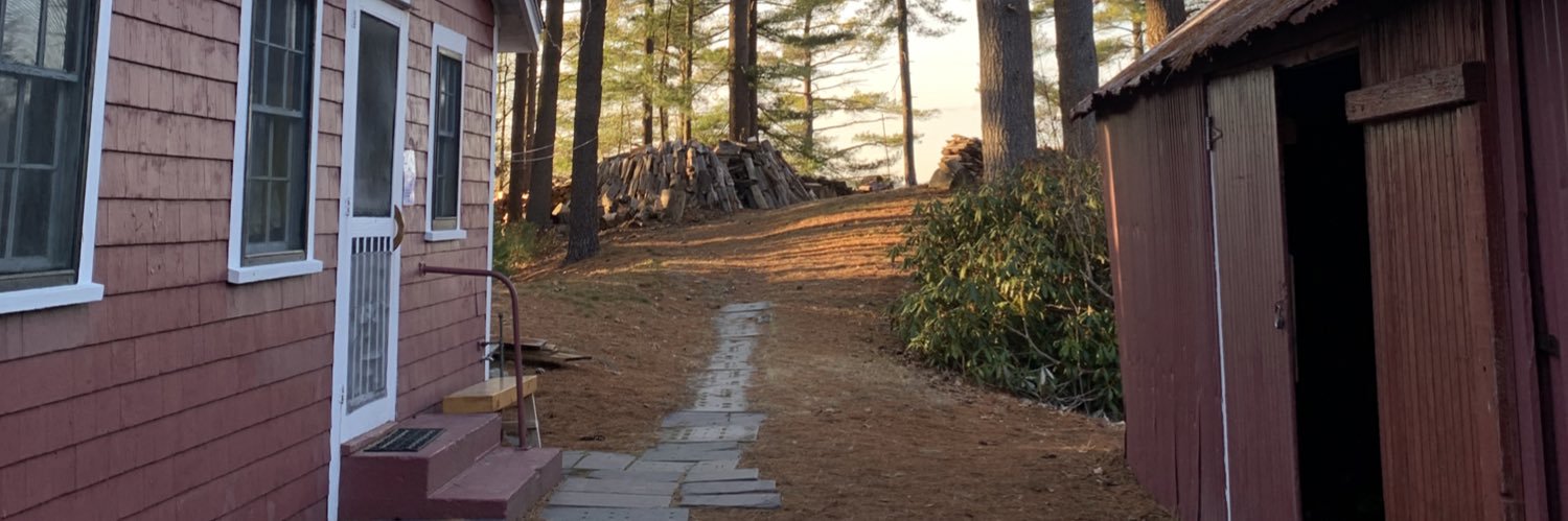 internetwanderr's profile banner image