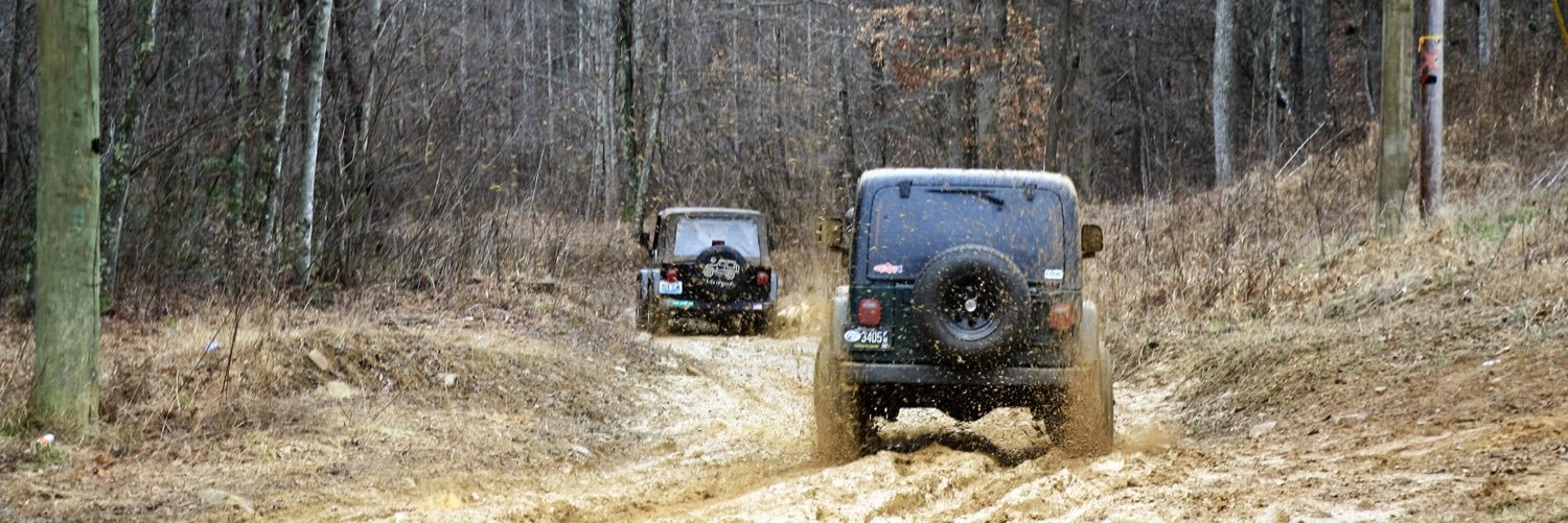 B_mill3215's profile banner image