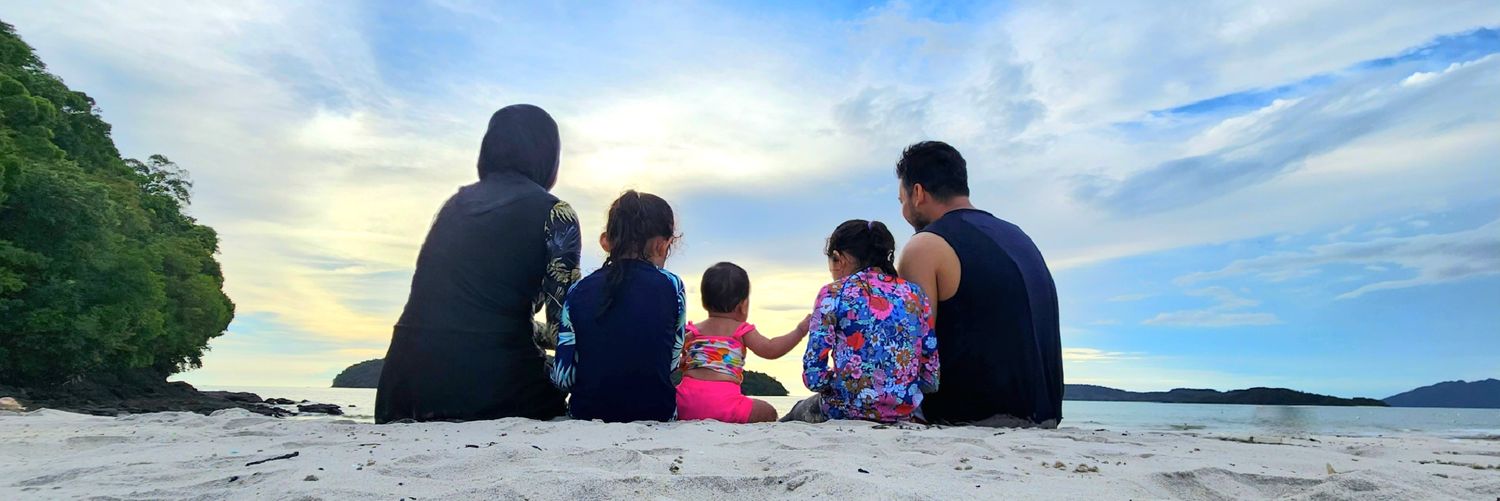 Shera_Hezlin's profile banner image