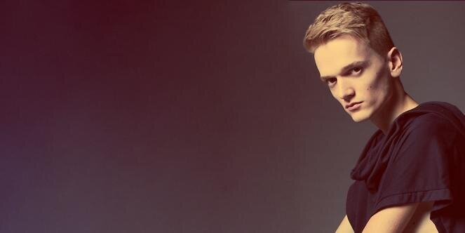Justiniyan's profile banner image
