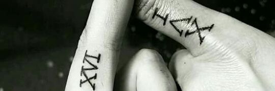 GlitteryTinx's profile banner image
