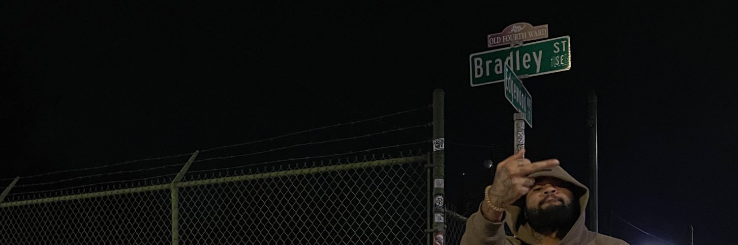 bradley 🧸🌹 banner