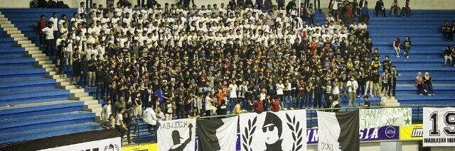 D a n . banner