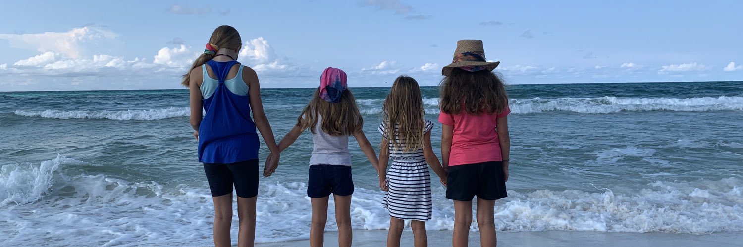 kristenlbennett's profile banner image