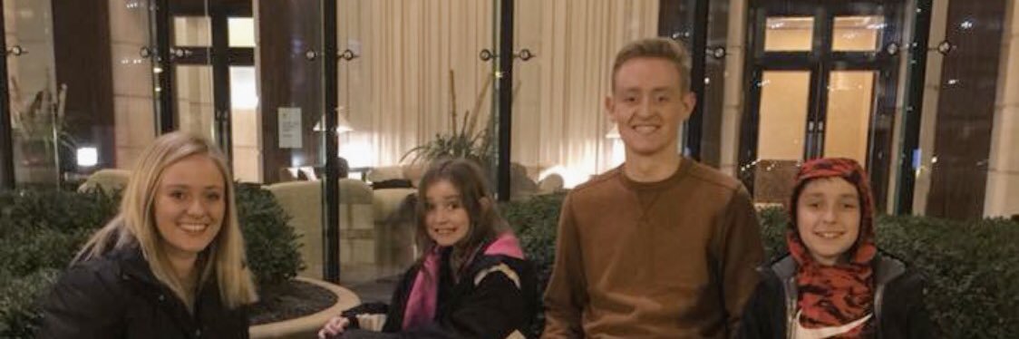 alliarmstrong1's profile banner image