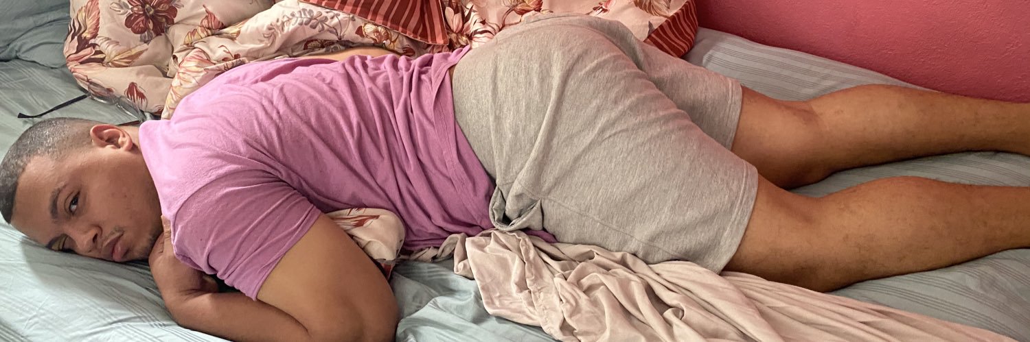 assleny's profile banner image