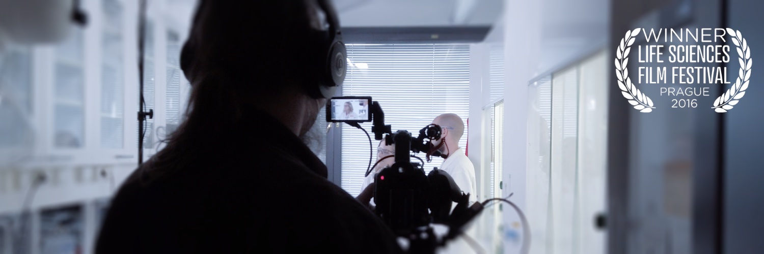 Nina Pulkkis 💙💛 banner