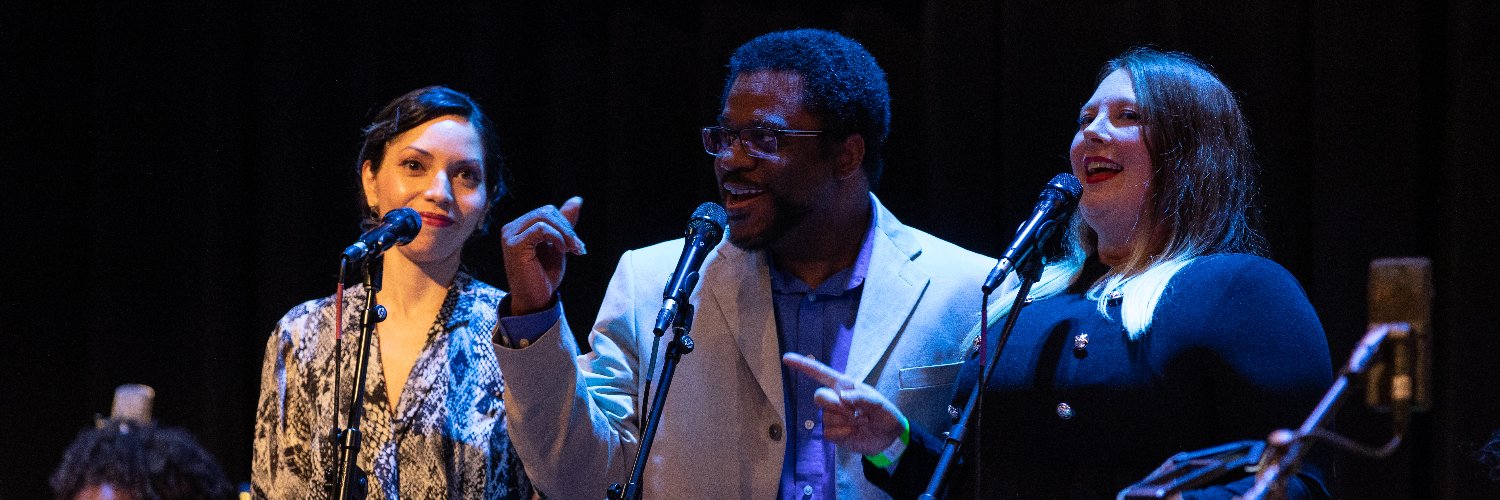 Bakari Holmes banner