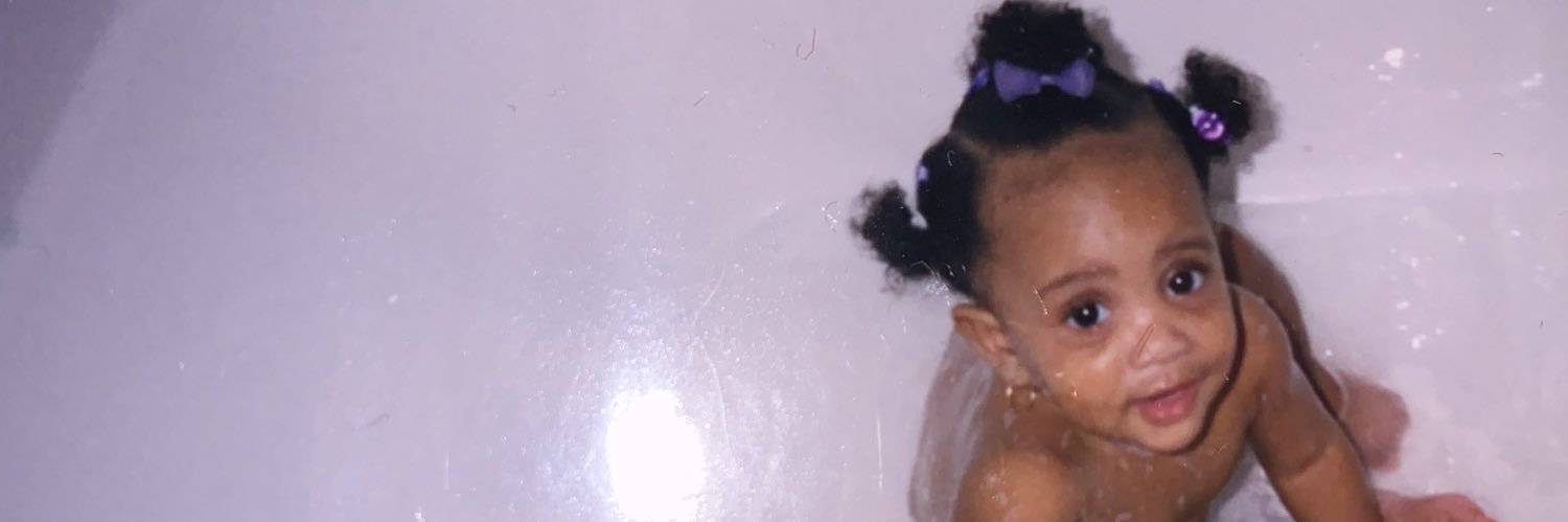 _nniani's profile banner image
