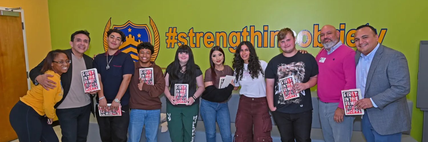 Librotraficante's profile banner image