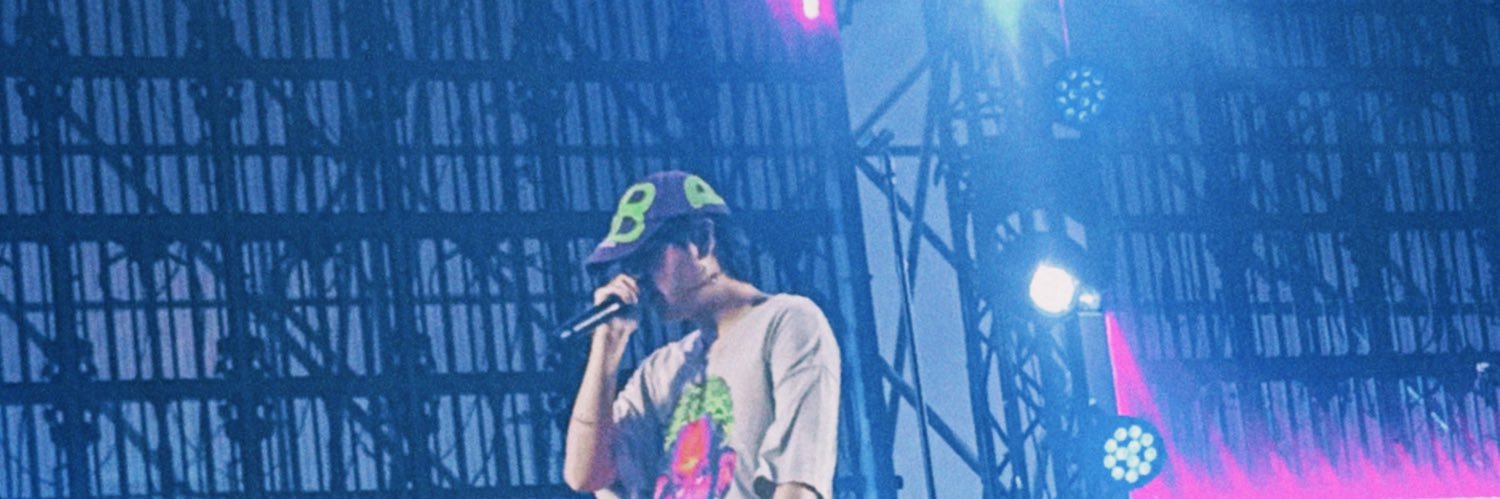 SUNDAY_STJ's profile banner image