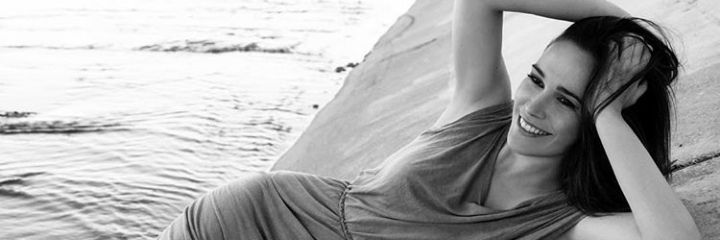 FansCeliaF's profile banner image