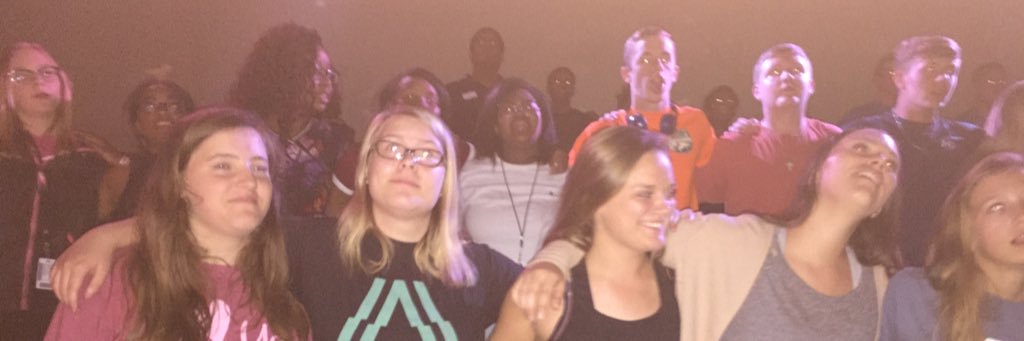 NewberryYL's profile banner image