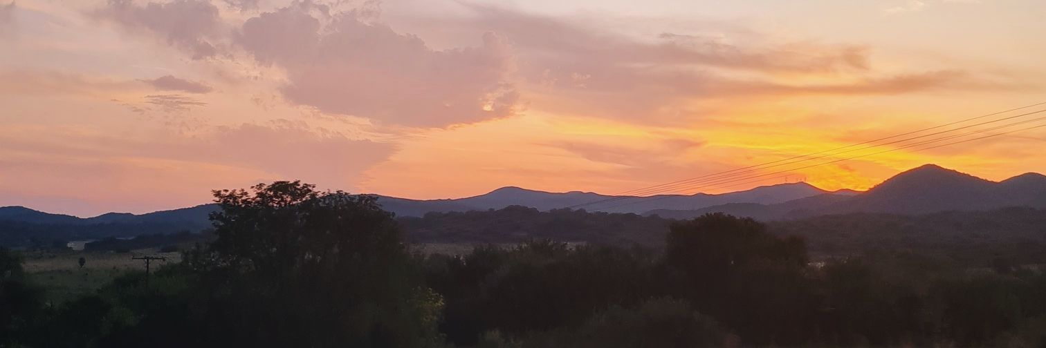 LuzLuconi's profile banner image