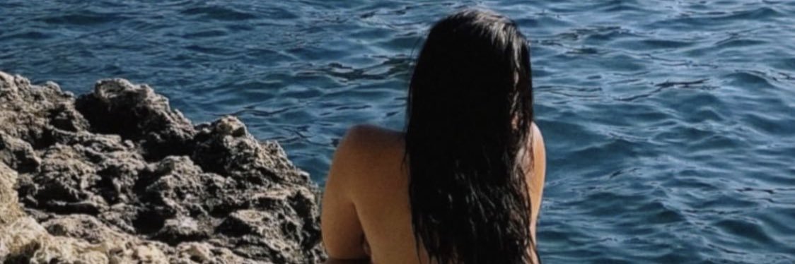 tris_zu's profile banner image
