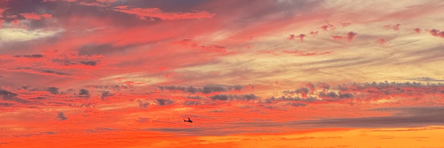 hurricanebitchh's profile banner image