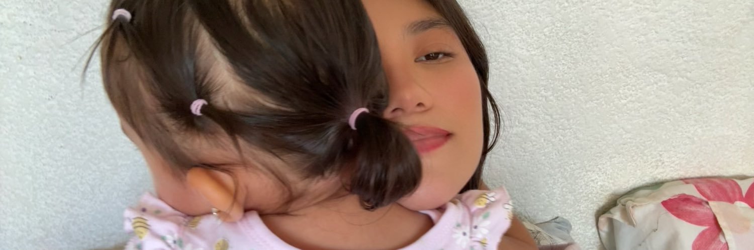 aly_ag's profile banner image