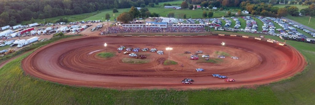 dirtcarfollower's profile banner image