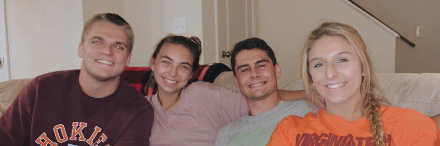 lacyr11's profile banner image
