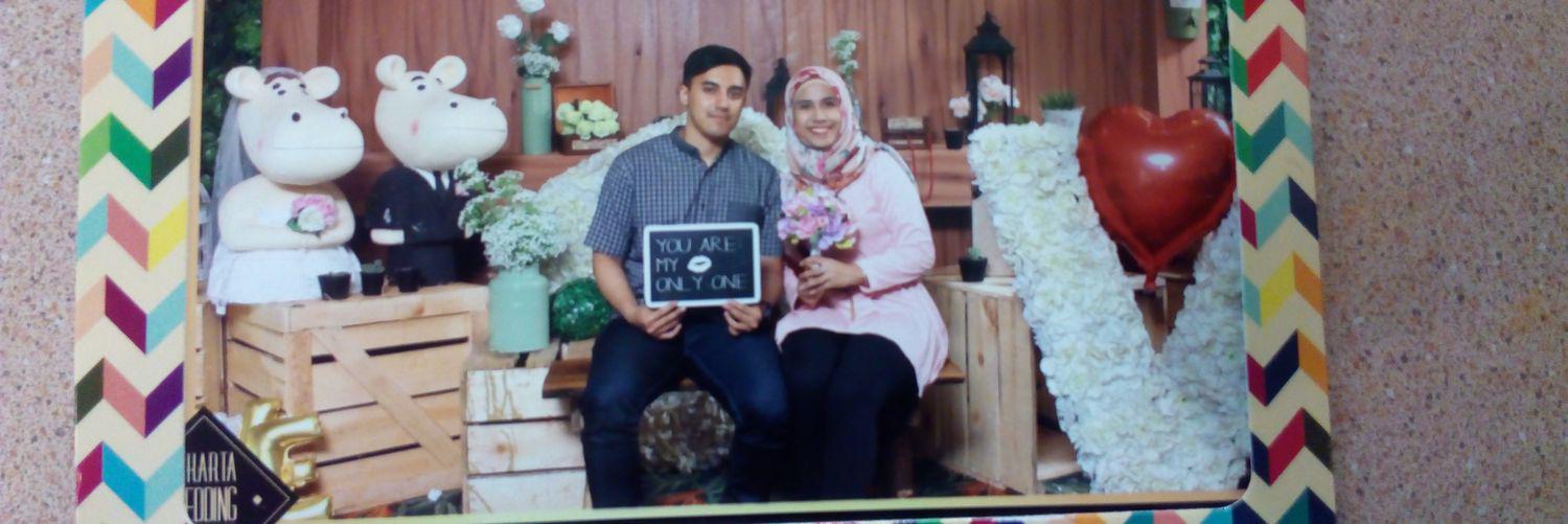 Rahmi_Nisa's profile banner image