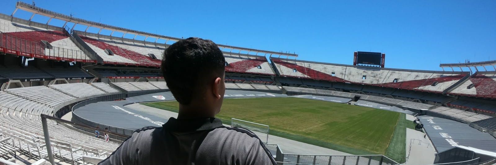 Lautiteello's profile banner image