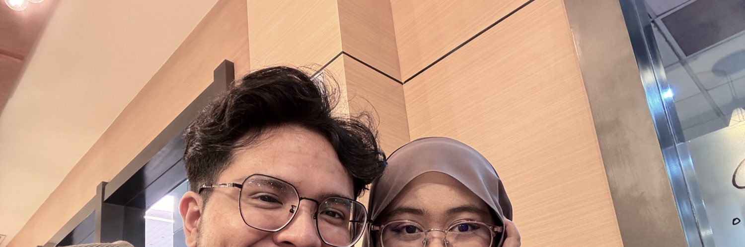 naddehh's profile banner image