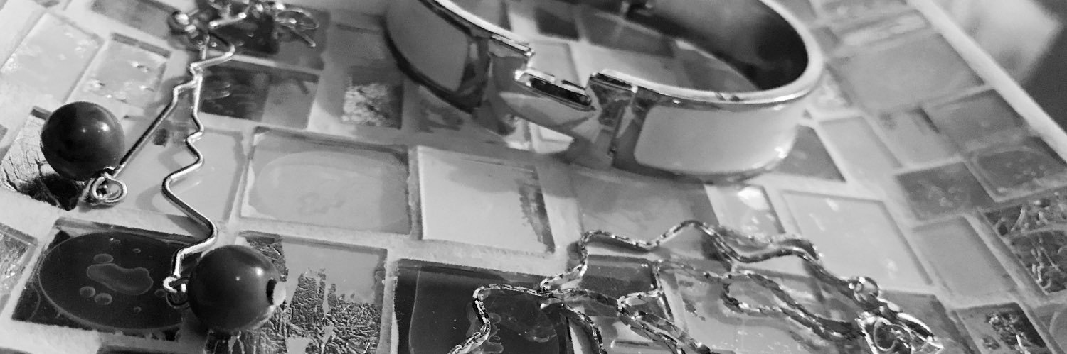yumi_69's profile banner image