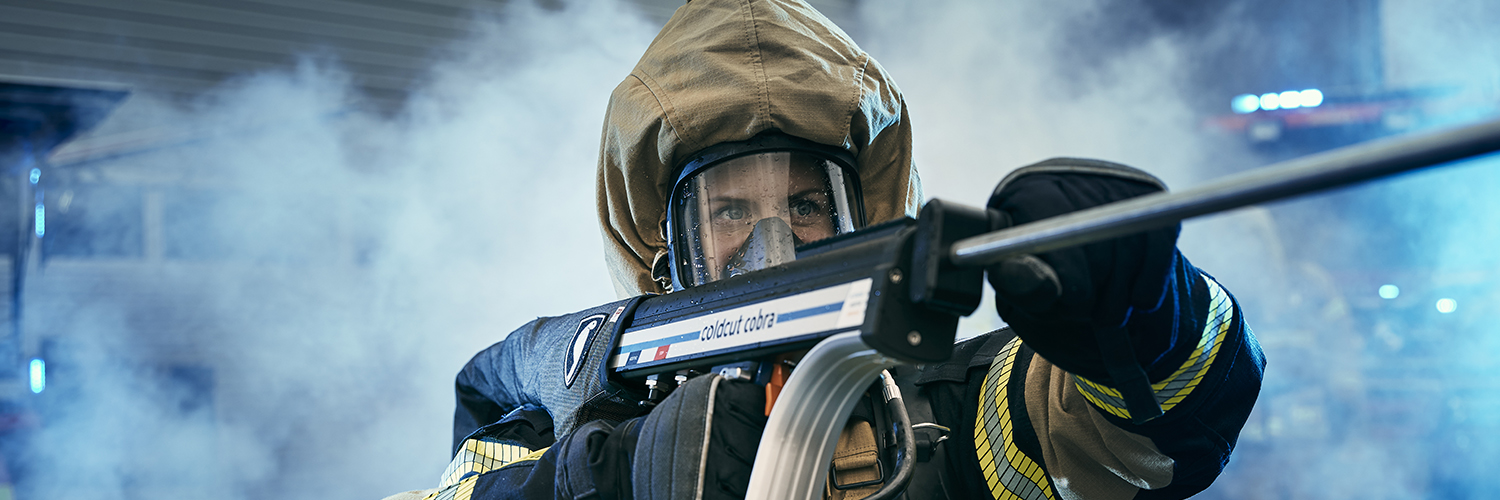 coldcut™ cobra banner