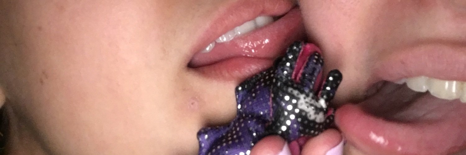 Iziot_'s profile banner image